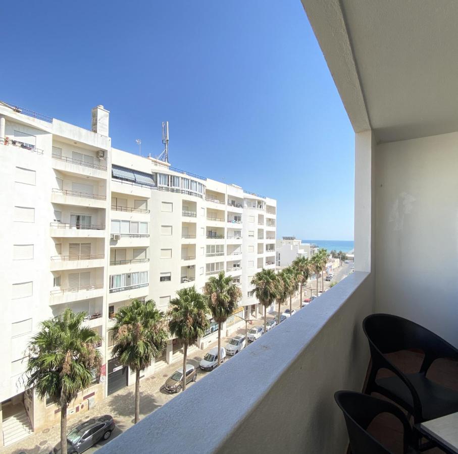 Chantal Apartment - Near The Beach - كوارتيرا المظهر الخارجي الصورة