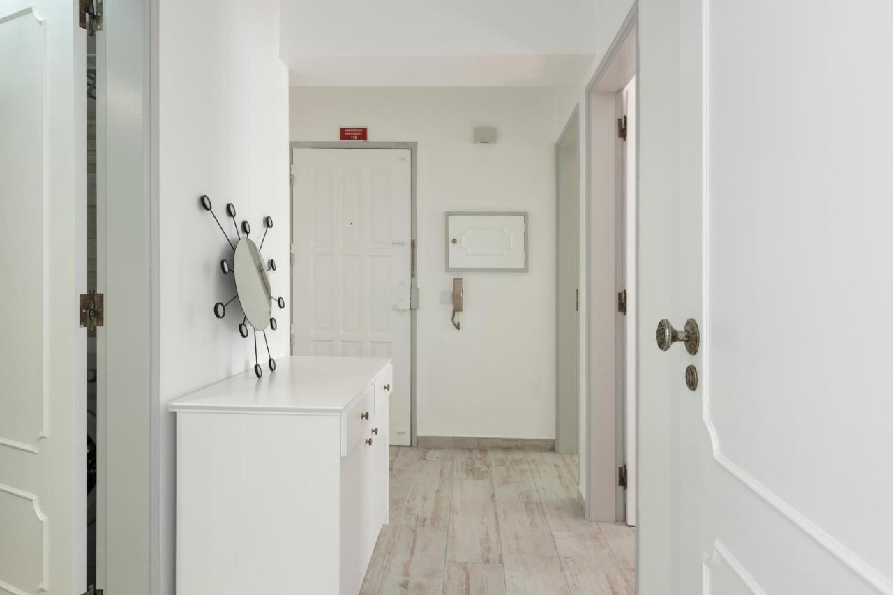 Chantal Apartment - Near The Beach - كوارتيرا المظهر الخارجي الصورة